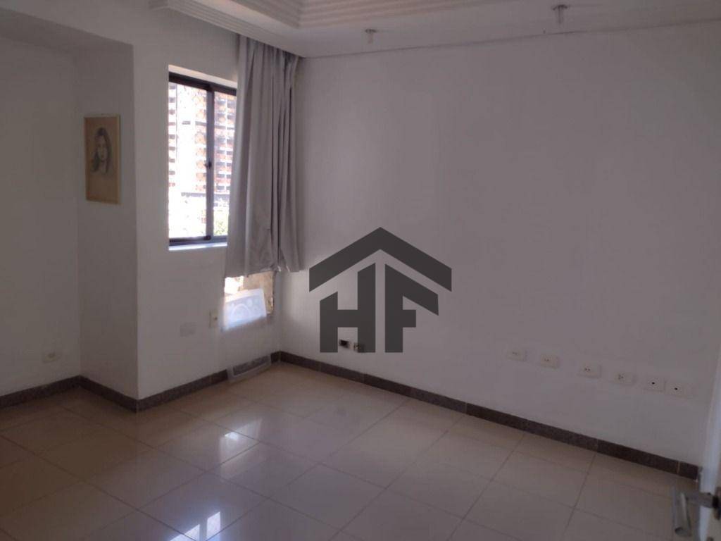 Apartamento à venda com 4 quartos, 175m² - Foto 10