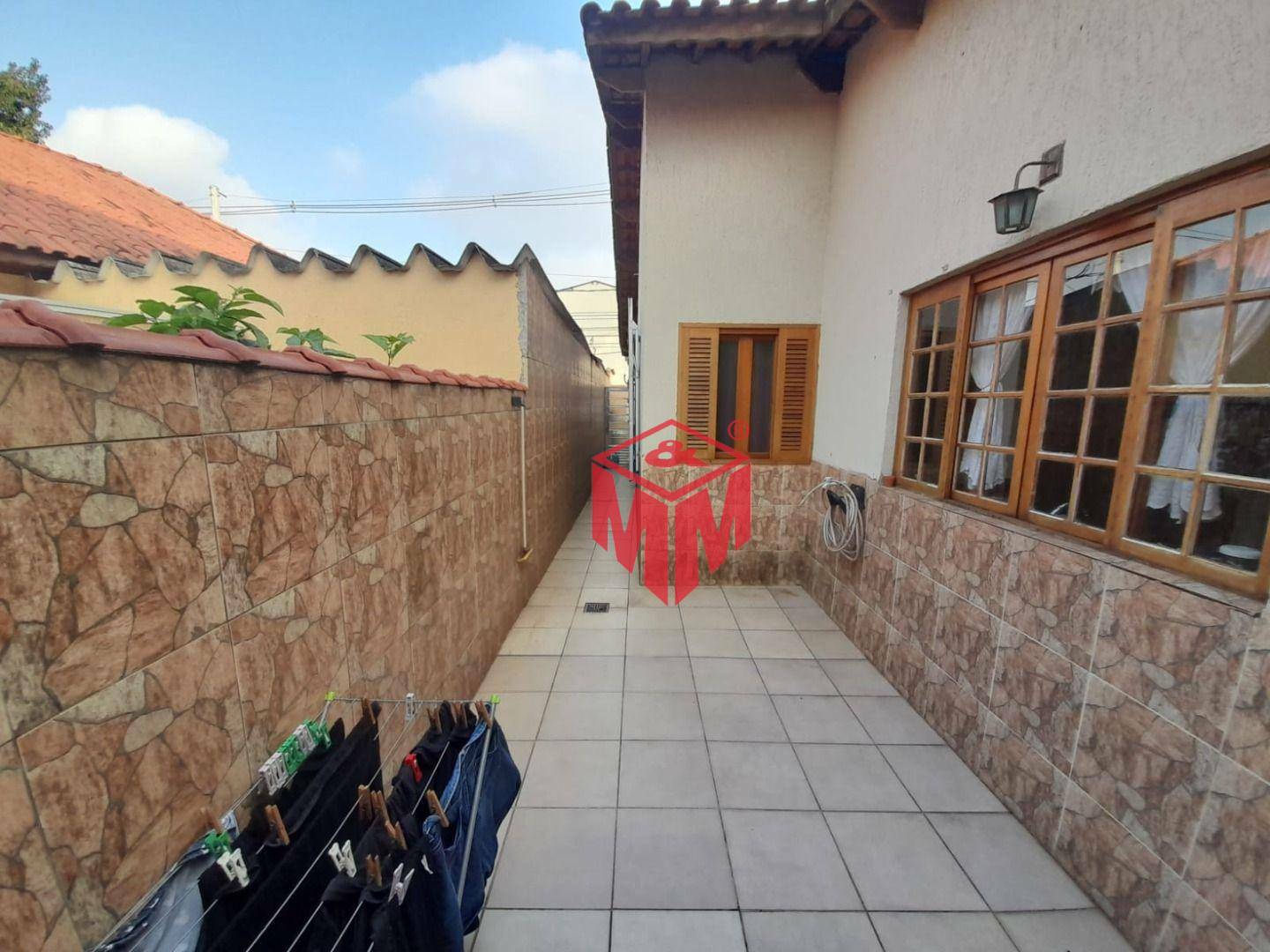 Casa à venda com 3 quartos, 184m² - Foto 6