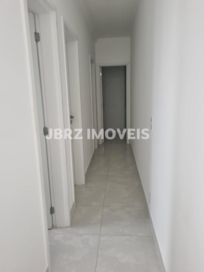 Apartamento para alugar com 3 quartos, 83m² - Foto 3