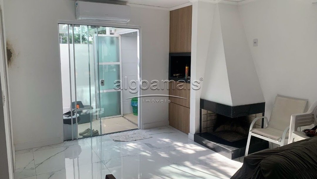 Casa à venda com 2 quartos, 150m² - Foto 5