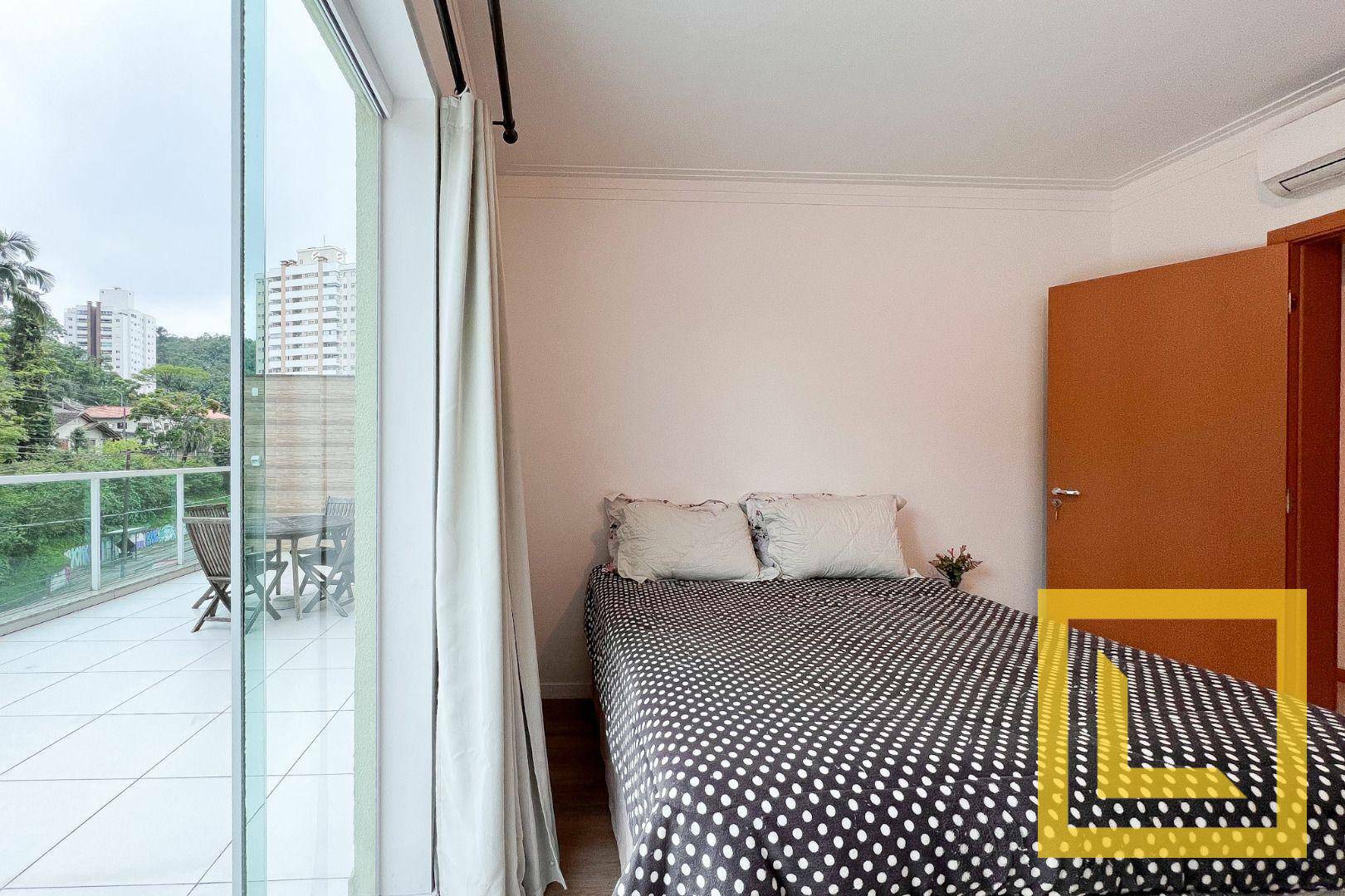 Apartamento à venda com 2 quartos, 101m² - Foto 9