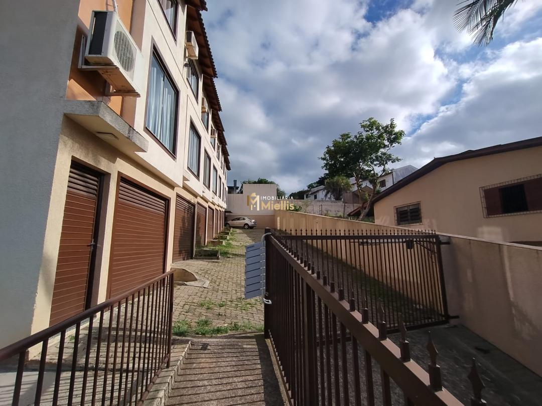 Casa à venda com 2 quartos, 99m² - Foto 4