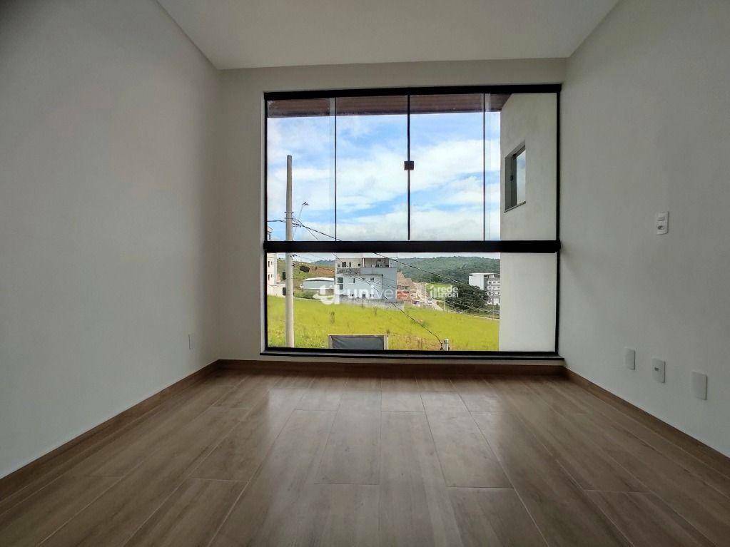 Casa à venda com 3 quartos, 150m² - Foto 12