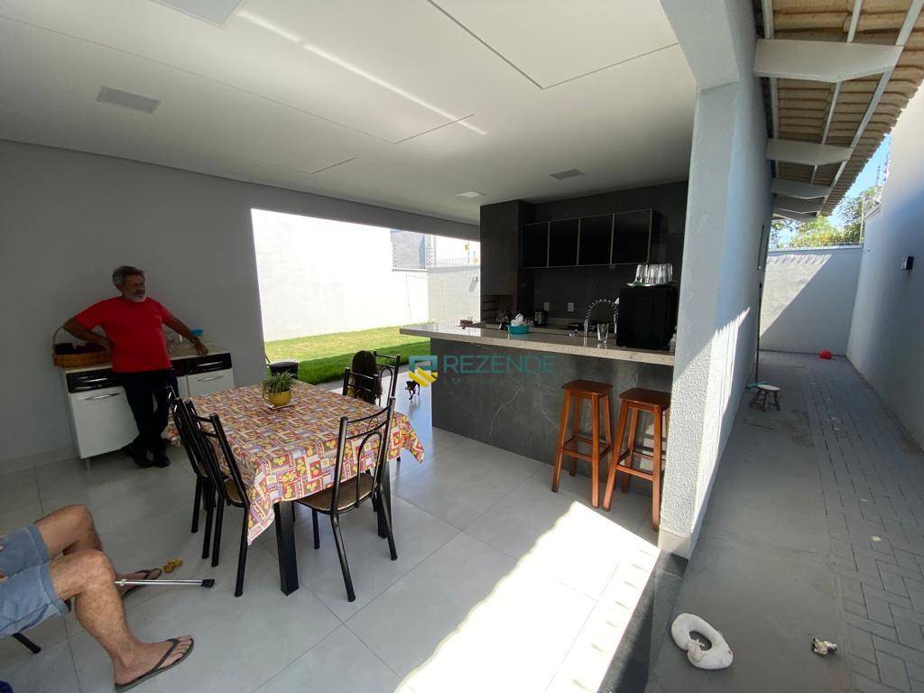 Casa, 3 quartos, 180 m² - Foto 4