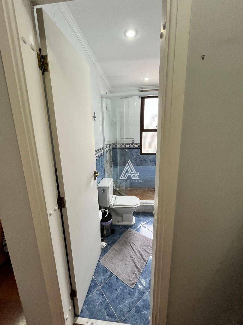 Apartamento à venda com 4 quartos, 150m² - Foto 40