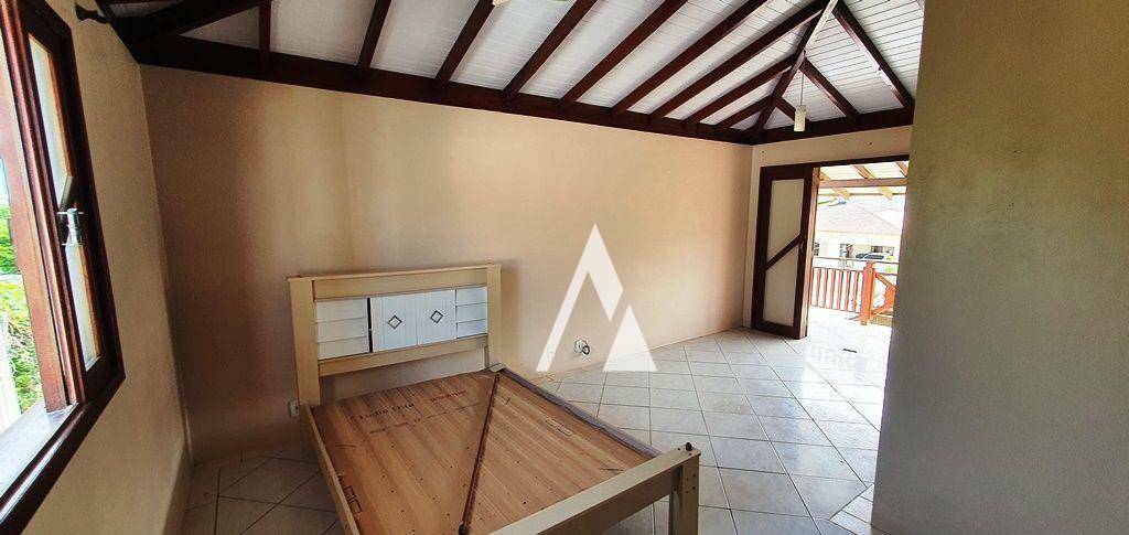 Casa à venda com 3 quartos, 197m² - Foto 49