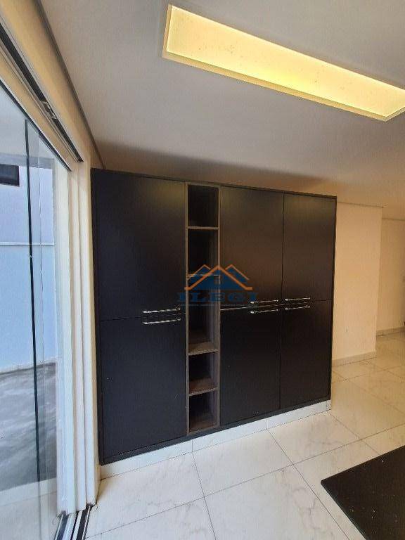 Casa de Condomínio à venda com 4 quartos, 250m² - Foto 17