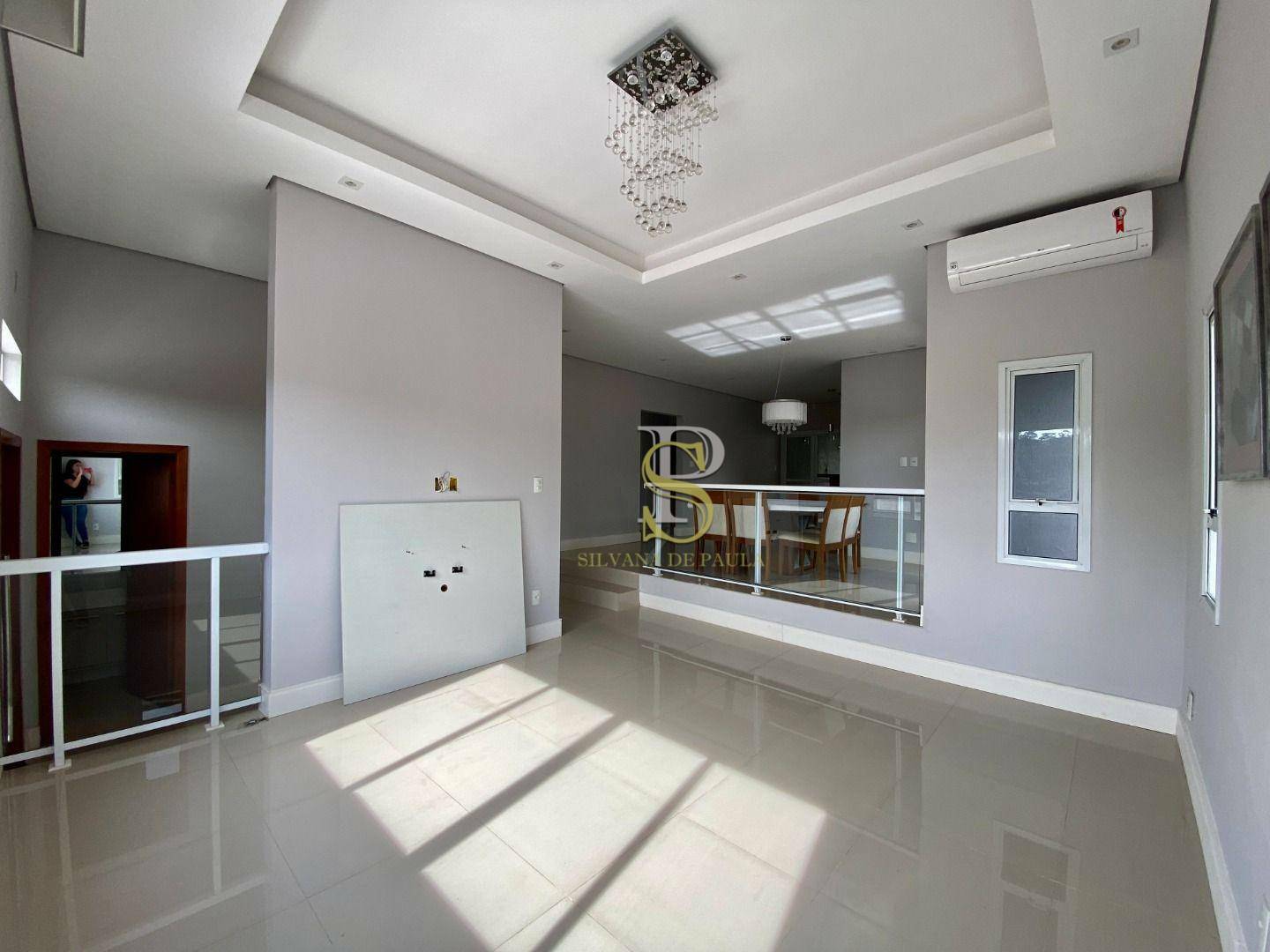 Casa de Condomínio para alugar com 3 quartos, 245m² - Foto 8