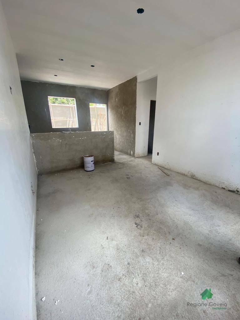 Apartamento à venda com 2 quartos, 58m² - Foto 3