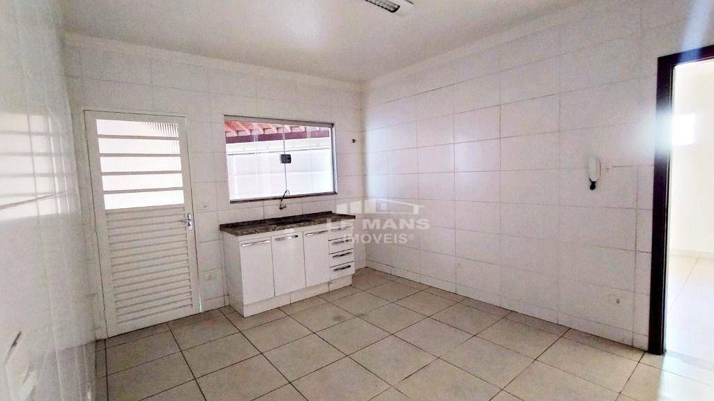 Casa à venda com 2 quartos, 109m² - Foto 12