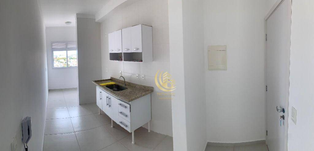 Apartamento à venda com 2 quartos, 65m² - Foto 3