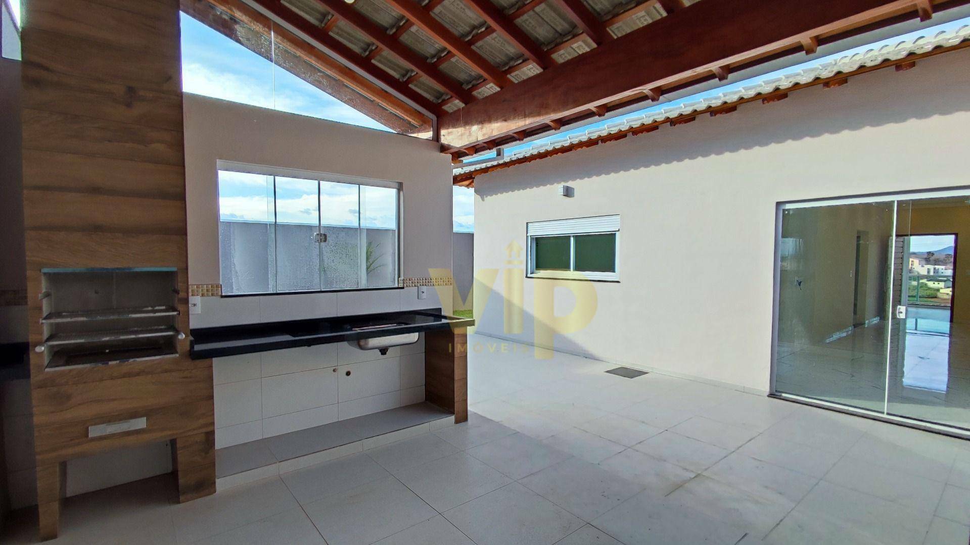 Casa à venda com 4 quartos, 210m² - Foto 44