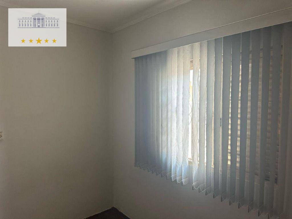 Casa à venda com 3 quartos, 175m² - Foto 4