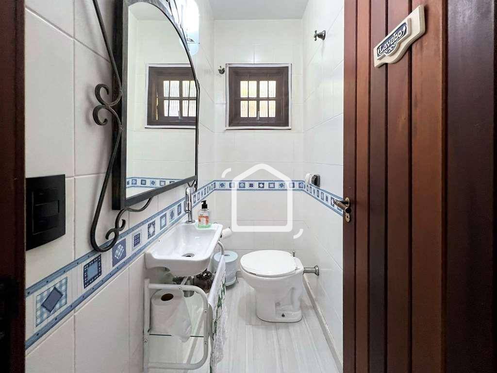 Casa de Condomínio à venda com 4 quartos, 350m² - Foto 19