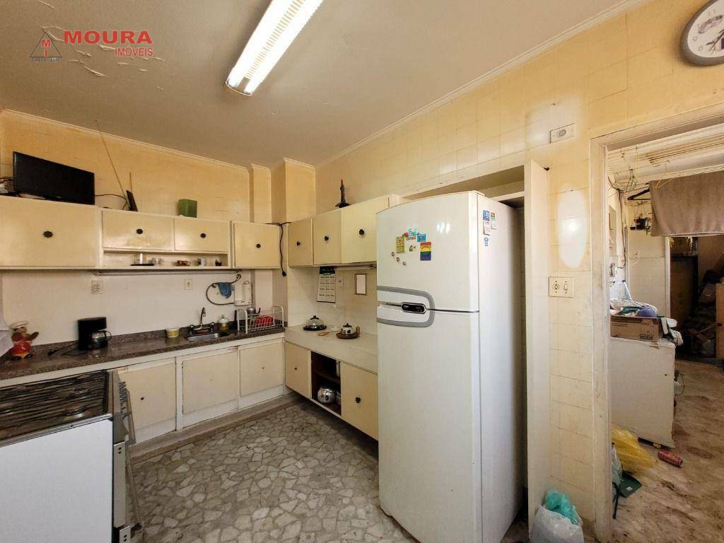 Apartamento à venda com 3 quartos, 148m² - Foto 12