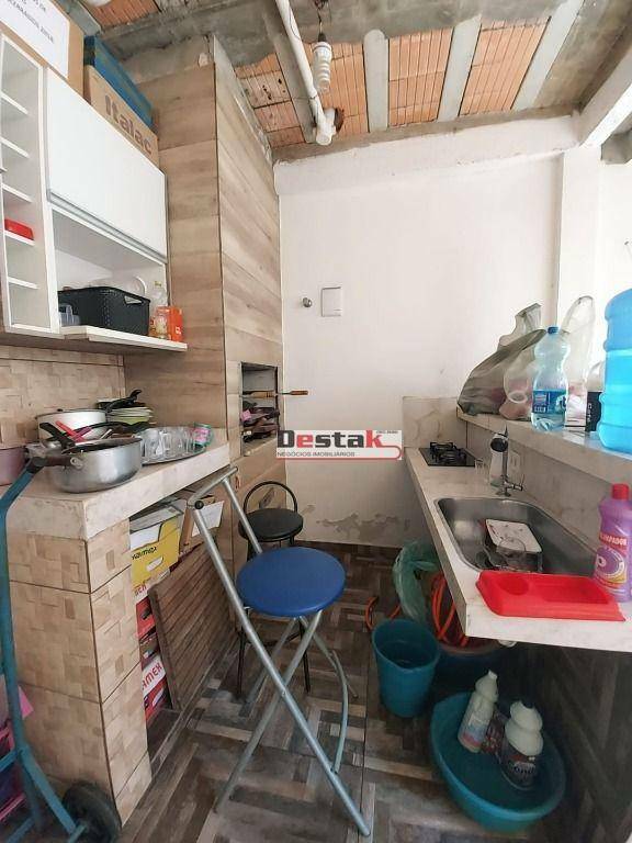 Sobrado à venda com 2 quartos, 175m² - Foto 40