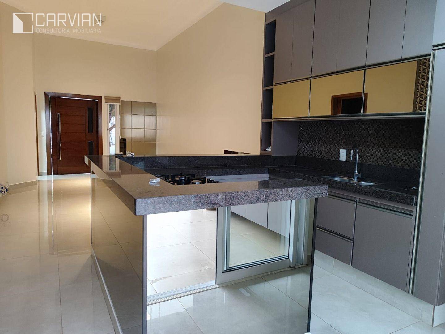 Casa de Condomínio para alugar com 3 quartos, 150m² - Foto 4