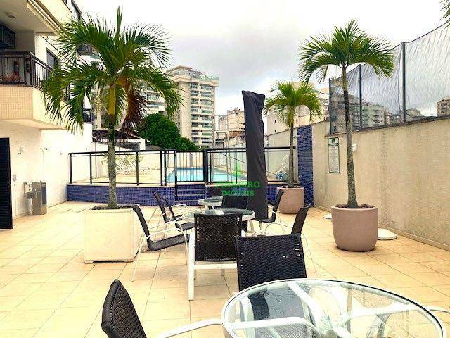 Apartamento à venda com 3 quartos, 105m² - Foto 23