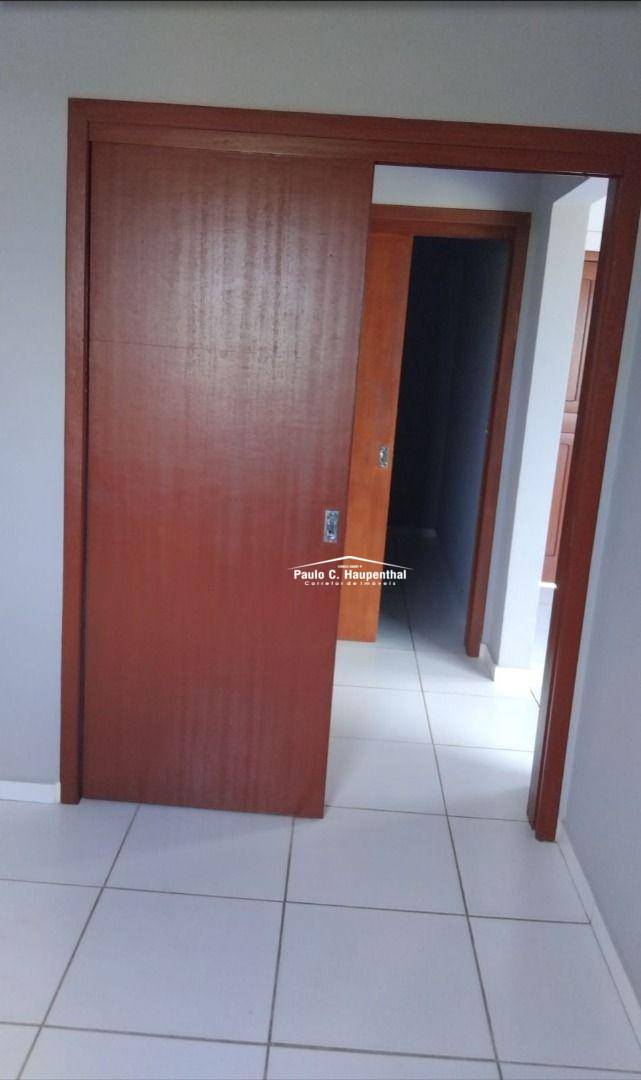 Casa à venda com 2 quartos, 42m² - Foto 4