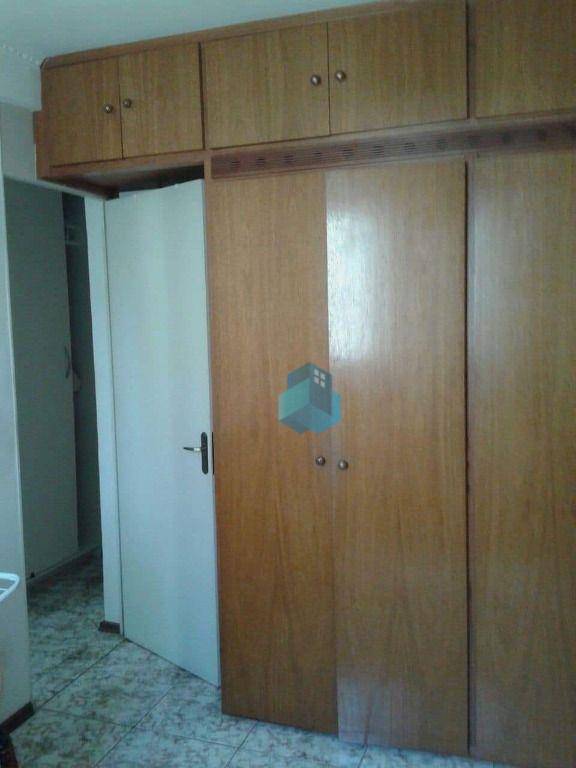 Apartamento à venda com 2 quartos, 55m² - Foto 6