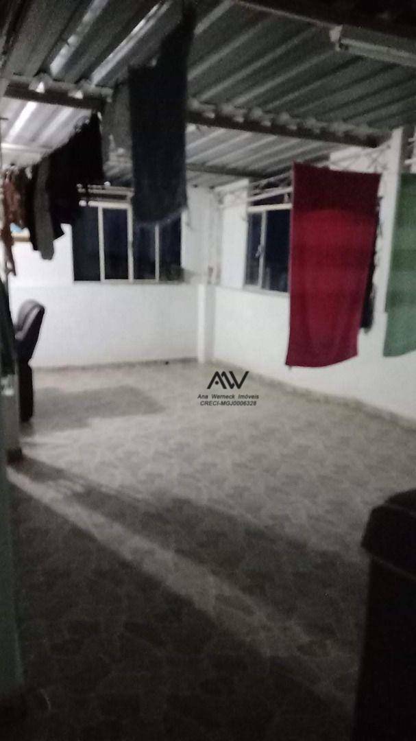 Casa à venda com 2 quartos, 110m² - Foto 11