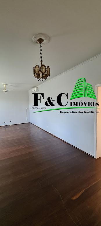 Casa à venda com 5 quartos, 850m² - Foto 5