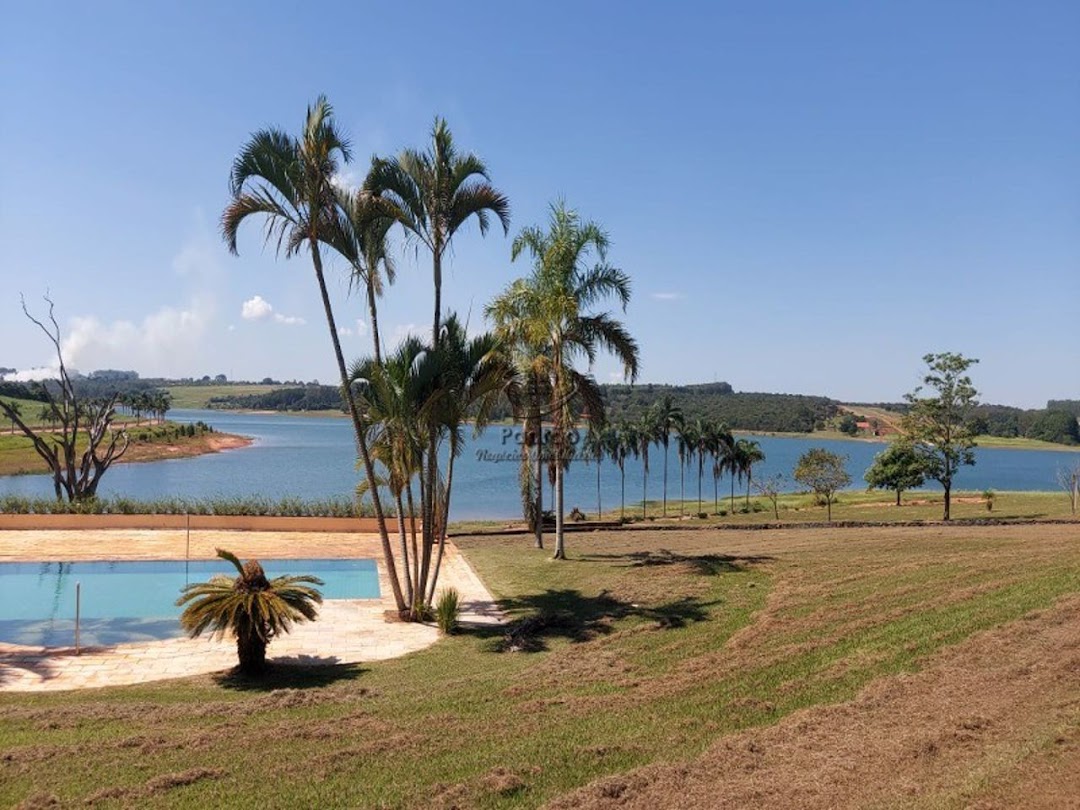 Fazenda à venda com 4 quartos, 1403600M2 - Foto 2