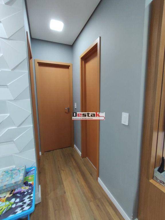 Apartamento à venda com 2 quartos, 64m² - Foto 20