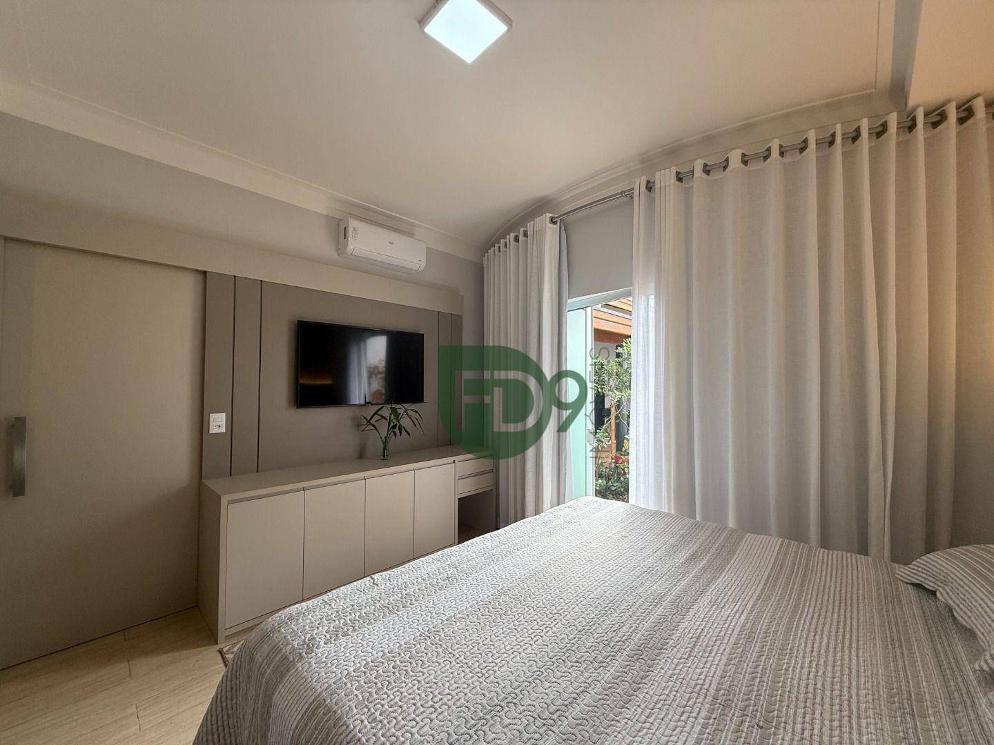 Casa à venda com 3 quartos, 225m² - Foto 35