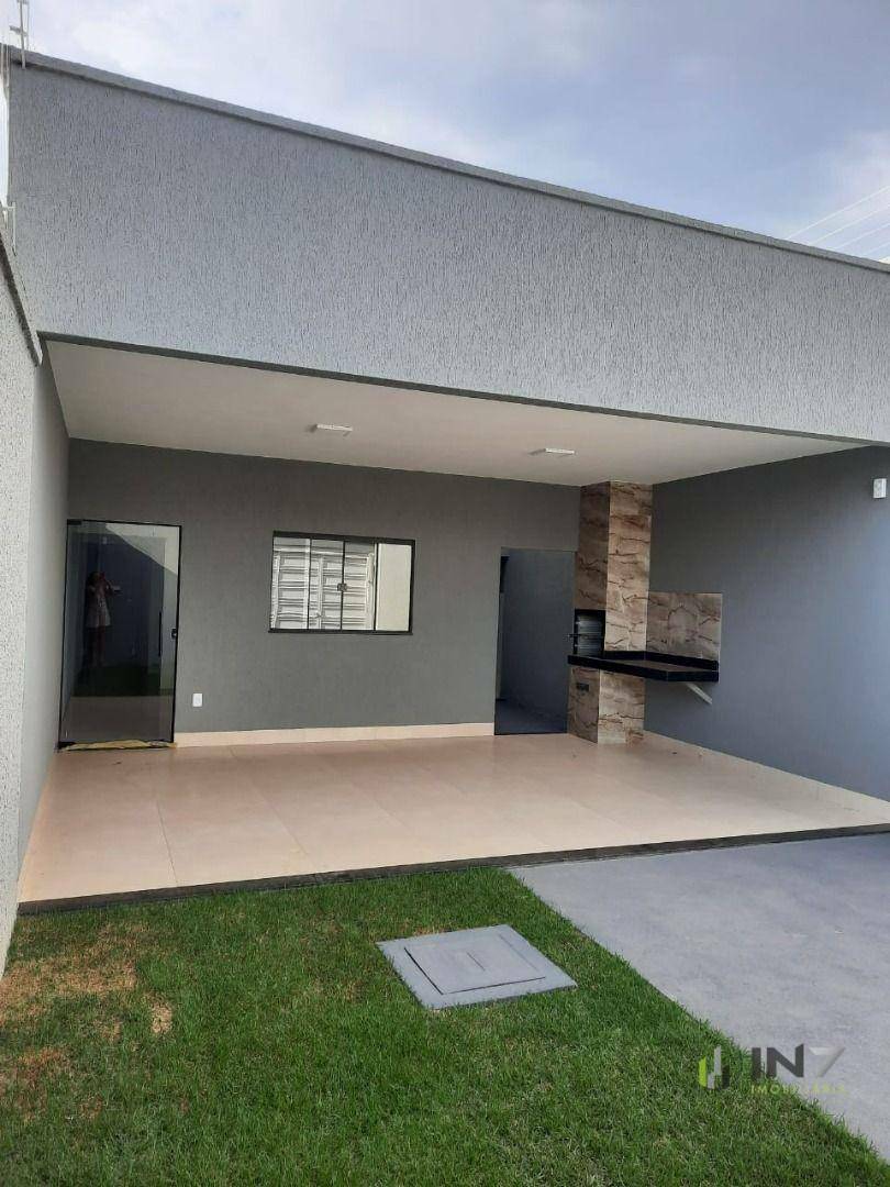 Casa à venda com 2 quartos, 103m² - Foto 1