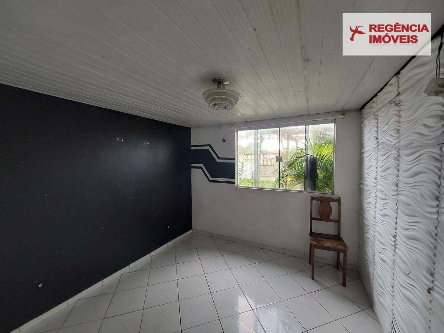 Casa à venda com 3 quartos, 100m² - Foto 17