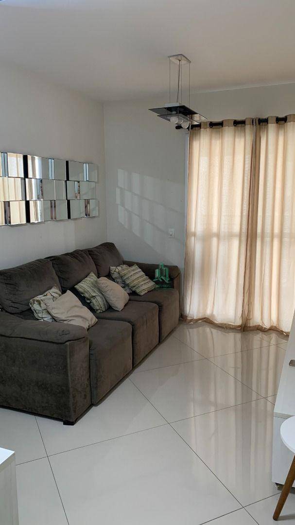 Apartamento à venda com 2 quartos, 67m² - Foto 2