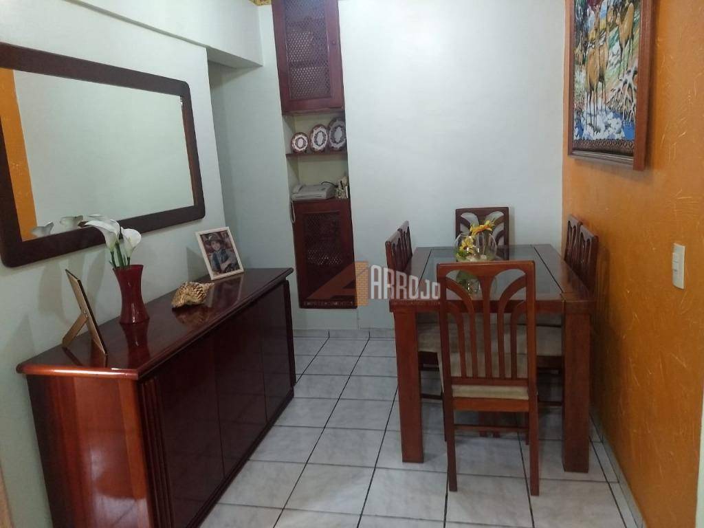 Apartamento à venda com 2 quartos, 65m² - Foto 4