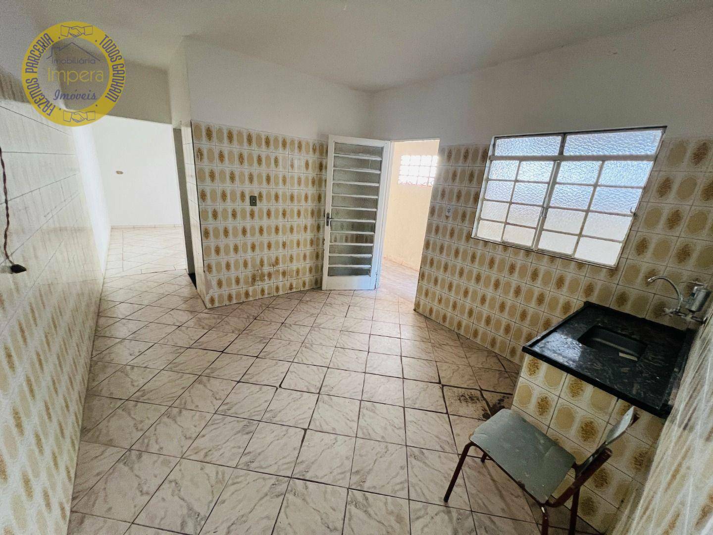 Casa à venda com 3 quartos, 69m² - Foto 17