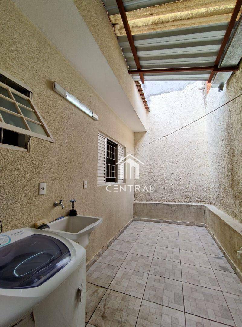 Casa à venda e aluguel com 2 quartos, 110m² - Foto 13