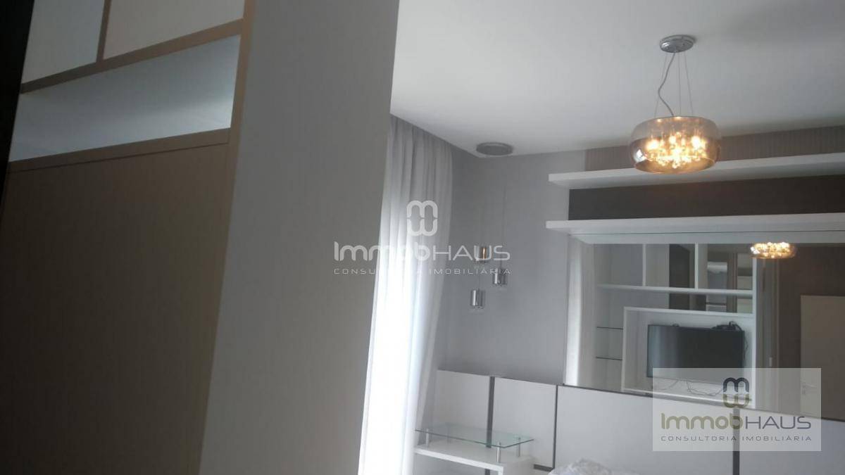 Apartamento à venda com 4 quartos, 167m² - Foto 25