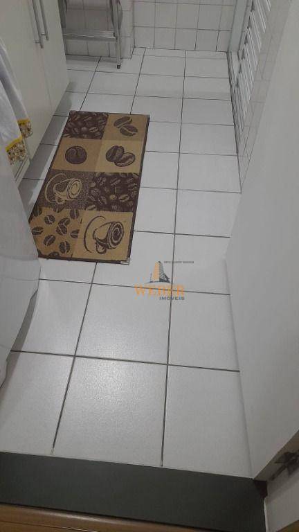 Apartamento à venda com 2 quartos, 47m² - Foto 24