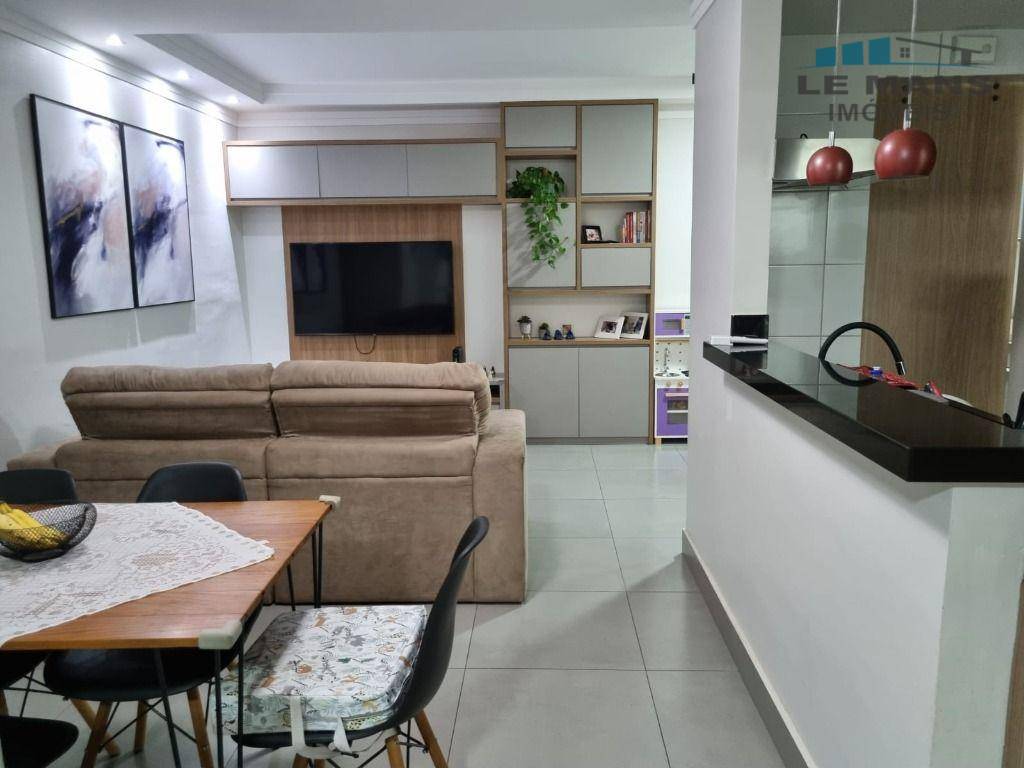 Apartamento à venda com 3 quartos, 85m² - Foto 2