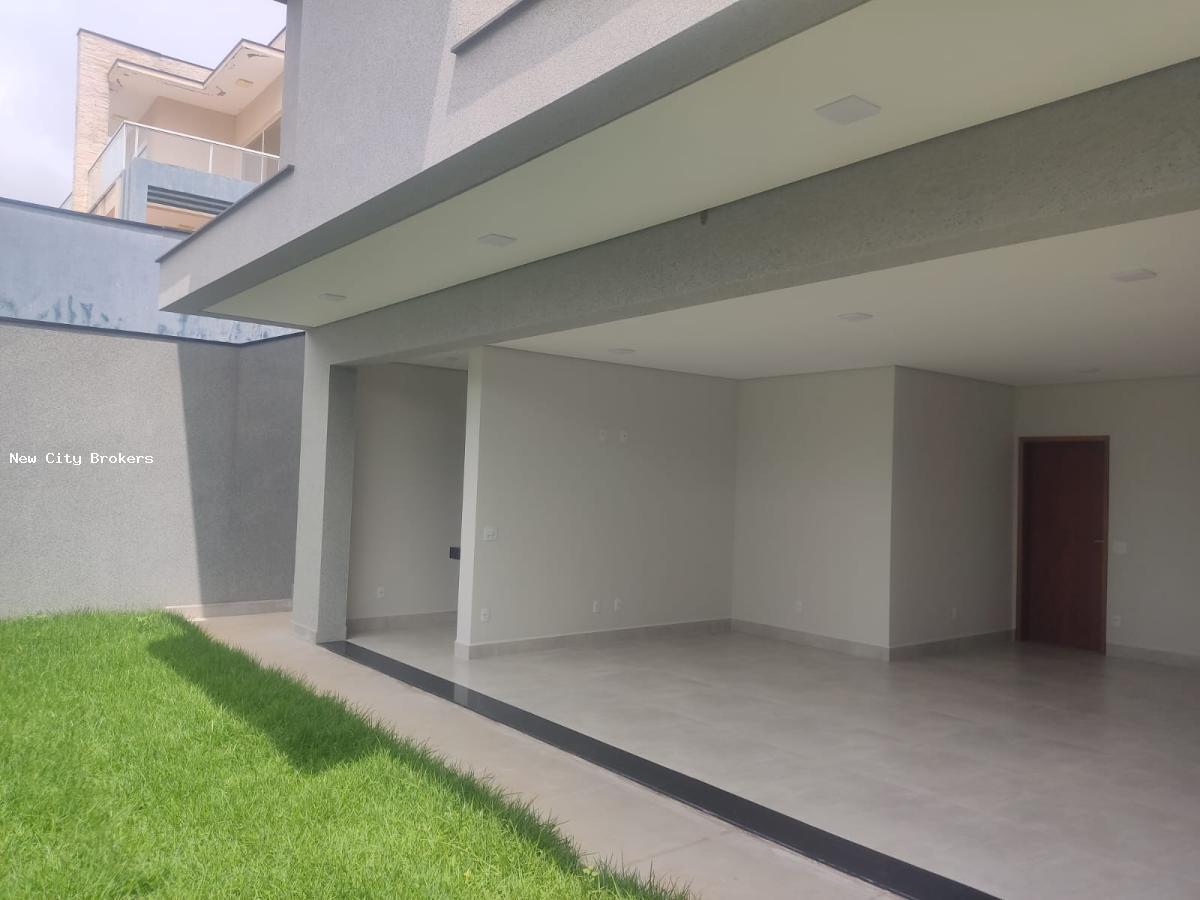 Sobrado à venda com 3 quartos, 300m² - Foto 8