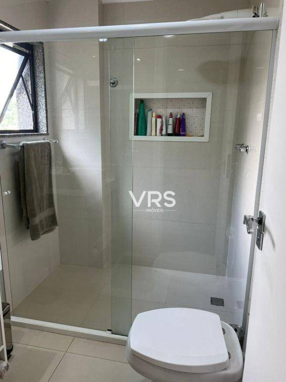 Apartamento à venda com 2 quartos, 90m² - Foto 18