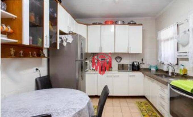 Apartamento à venda com 3 quartos, 144m² - Foto 8