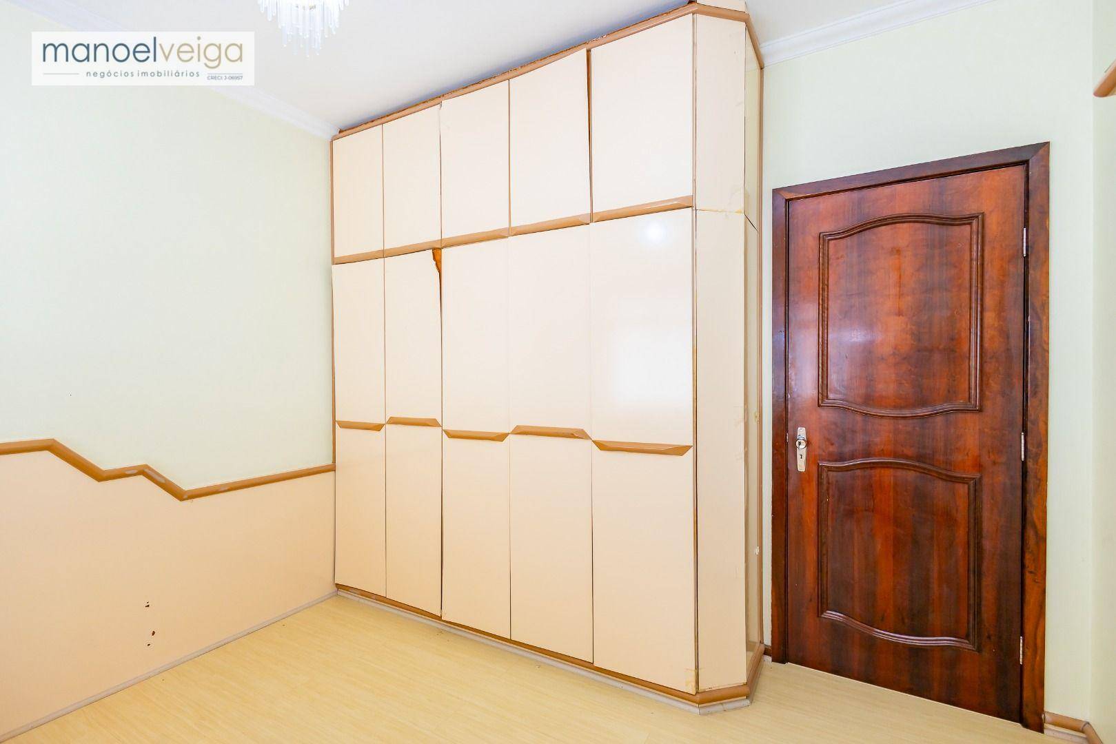 Casa para alugar com 3 quartos, 271m² - Foto 62