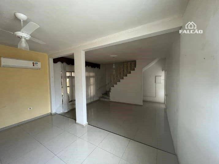 Sobrado à venda com 3 quartos, 128m² - Foto 2