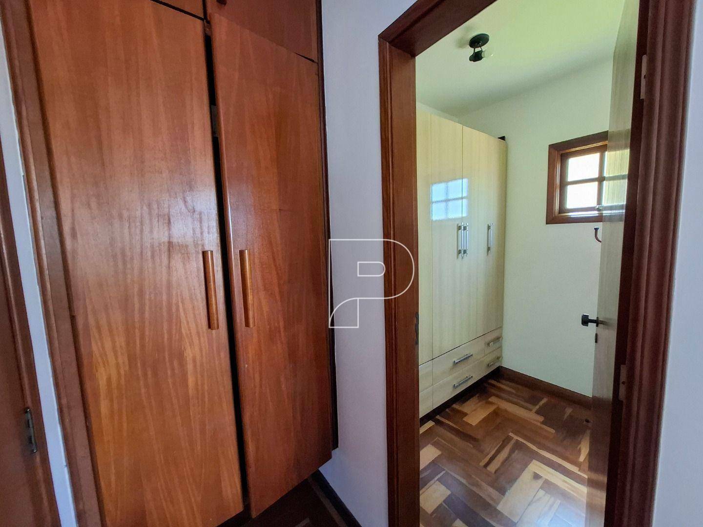 Casa de Condomínio para alugar com 3 quartos, 400m² - Foto 24