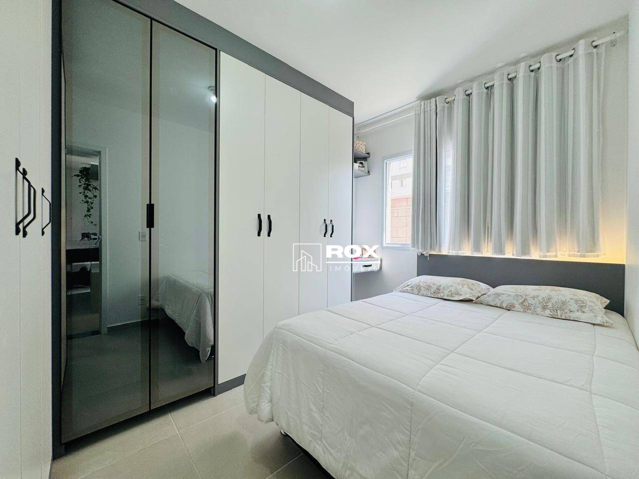 Apartamento à venda com 2 quartos, 67m² - Foto 13