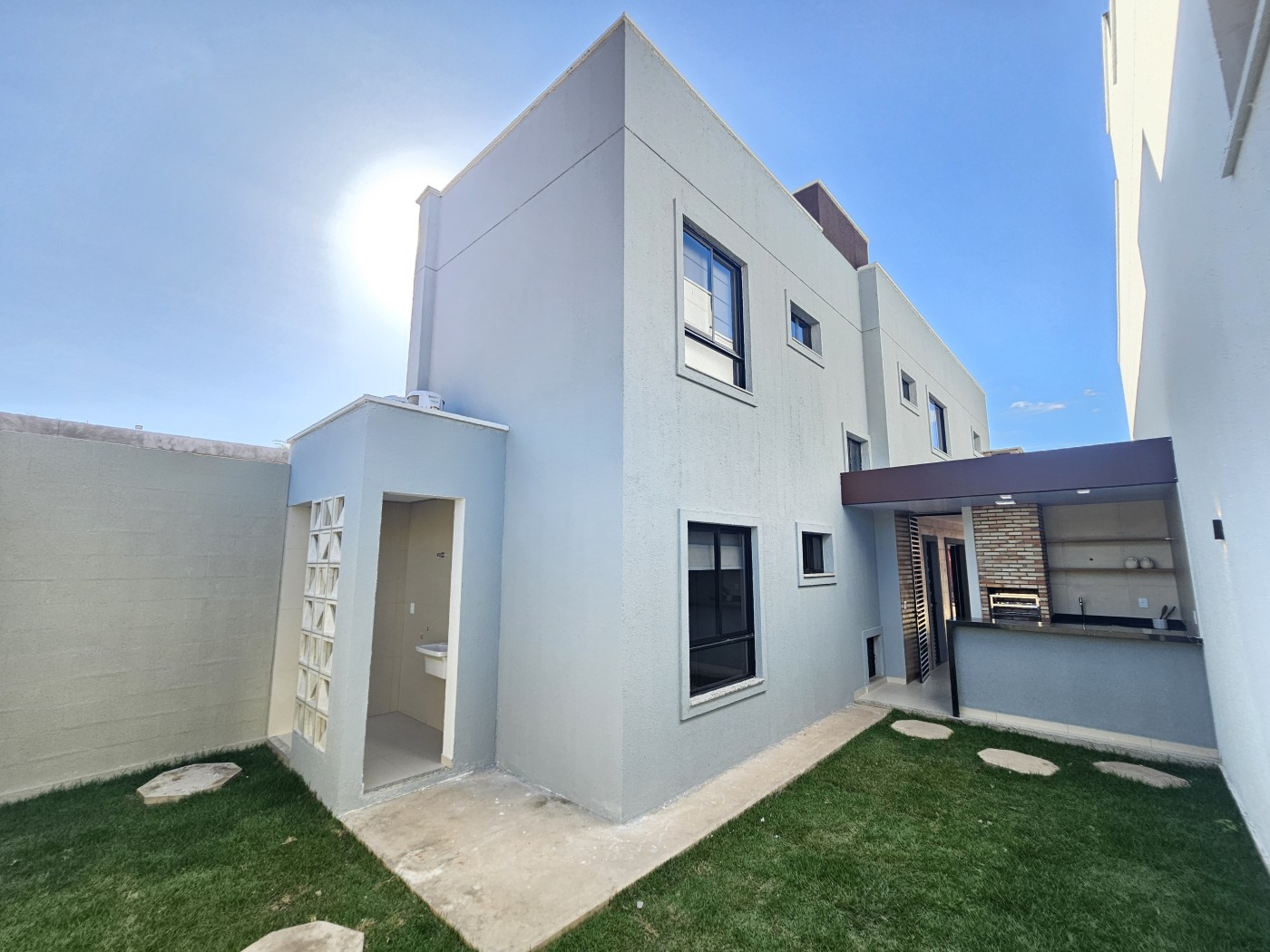 Casa à venda com 4 quartos, 136m² - Foto 40