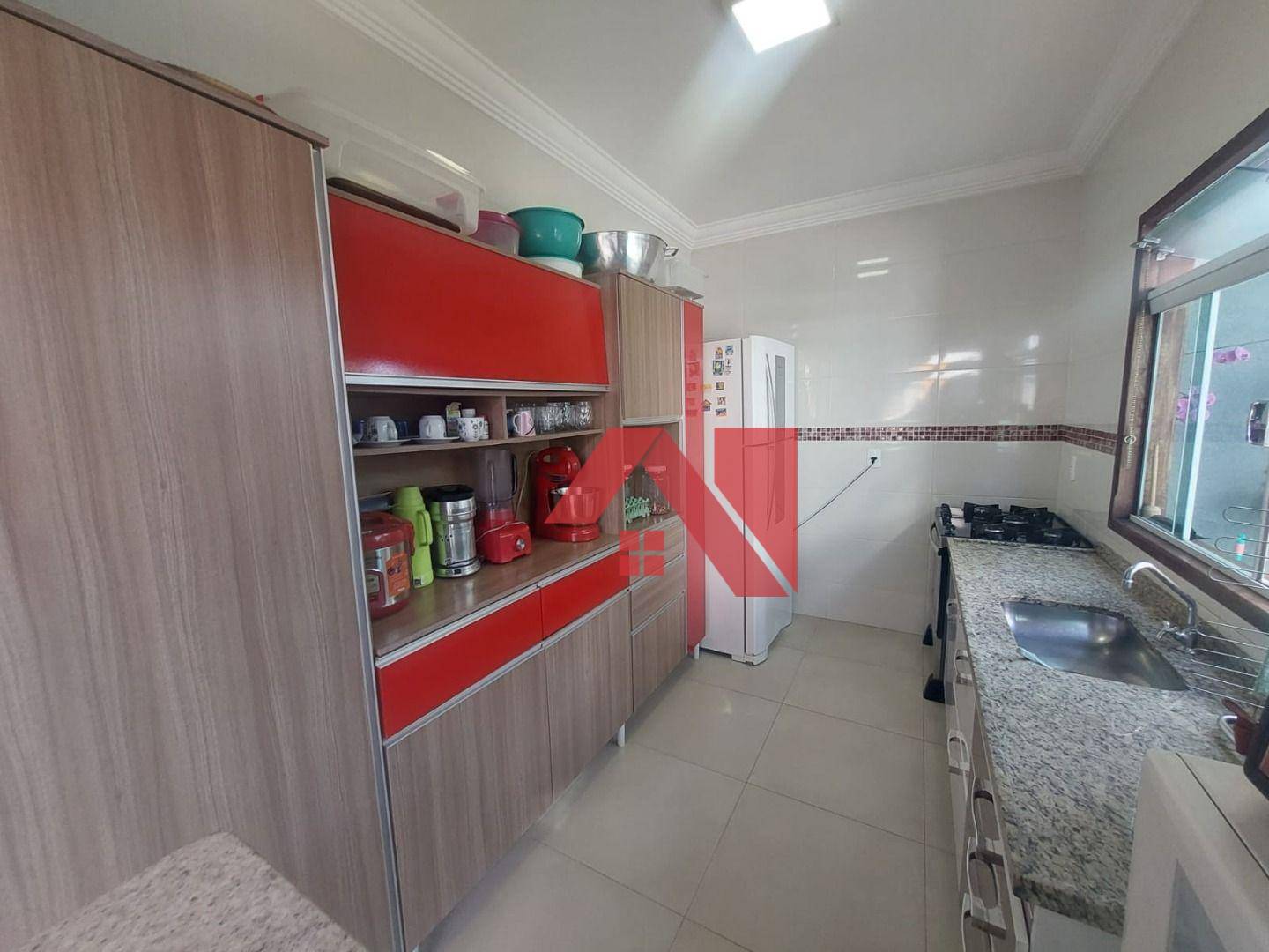 Casa à venda com 3 quartos, 158m² - Foto 8