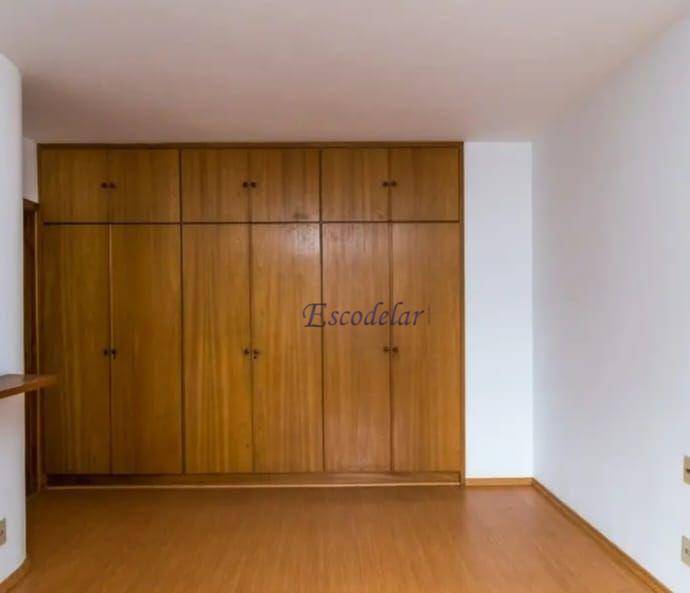 Apartamento à venda com 4 quartos, 370m² - Foto 15