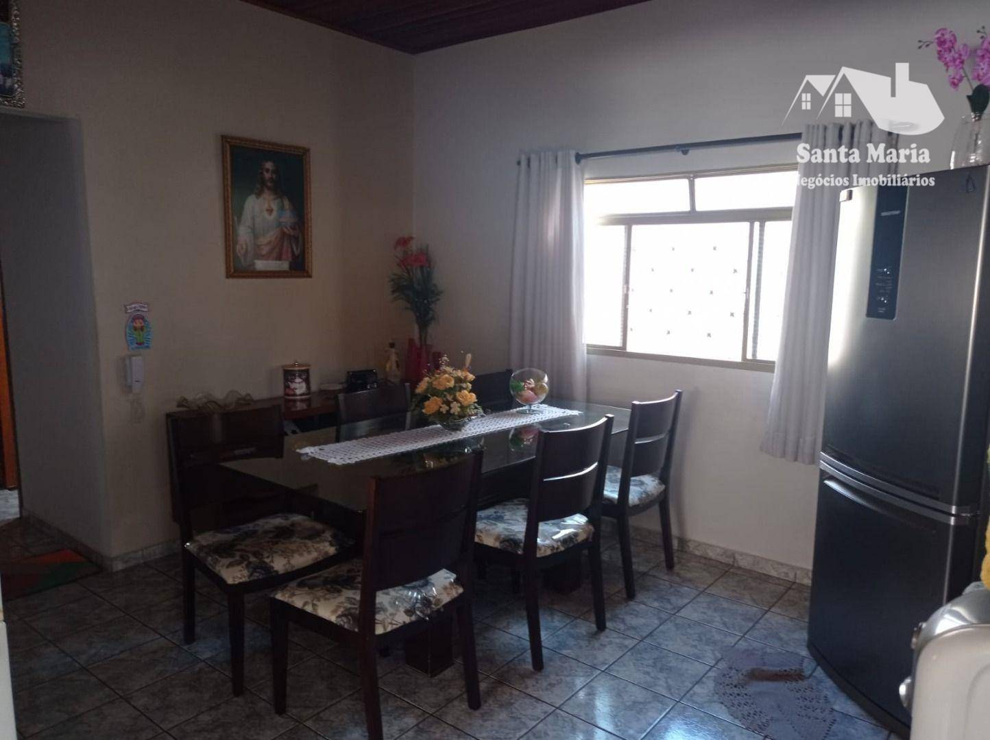 Casa à venda com 3 quartos, 188m² - Foto 14