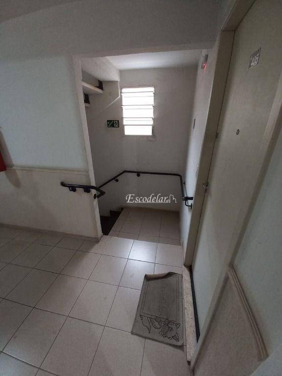 Apartamento à venda com 2 quartos, 49m² - Foto 20